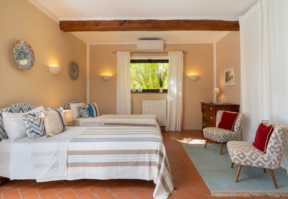 Twin bedroom n. 2 on the ground floor - Villa Allodola