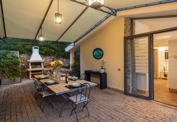 The pergola in the evening - Villa Althaea