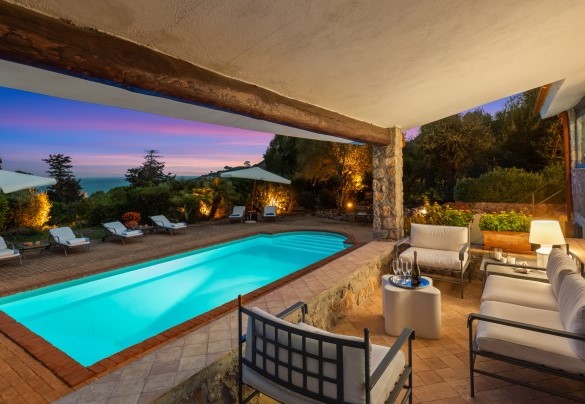 Charming and relaxing night-time park atmosphere - Villa Althaea