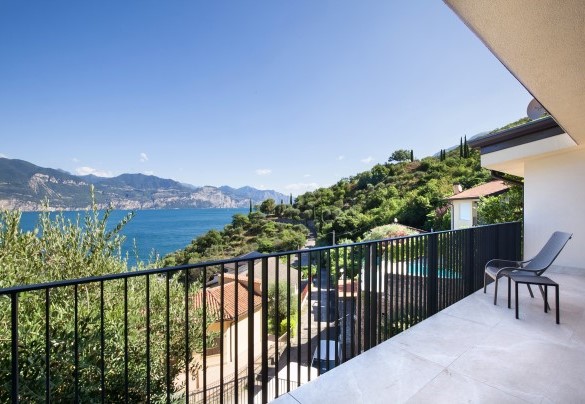 Dal balcone al primo piano potrete godere di tramonti stupendi - Villa Ama