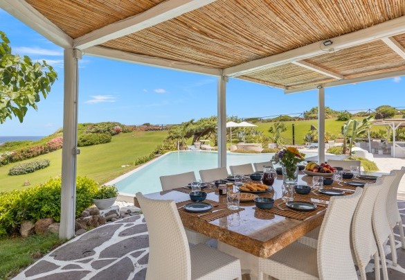 Outdoor living area – Villa Ambra