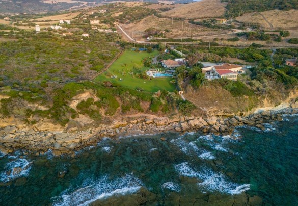 Overview of the villa on the Golfo dell’Asinara – Villa Ambra
