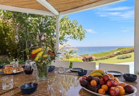 Outdoor living area – Villa Ambra