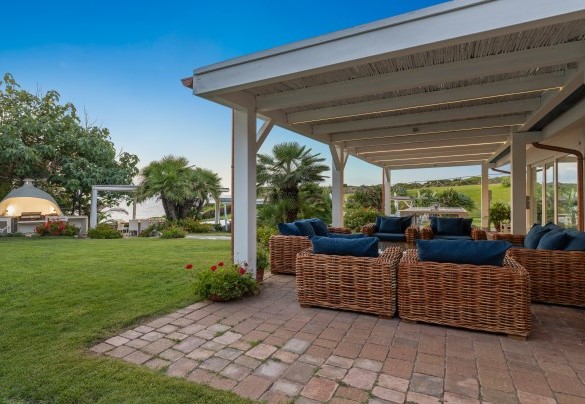 Outdoor living – Villa Ambra