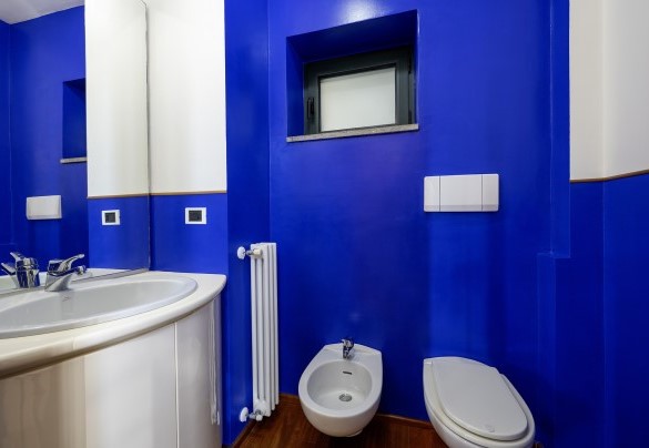 Bagno di servizio al piano terra – Villa Amyra