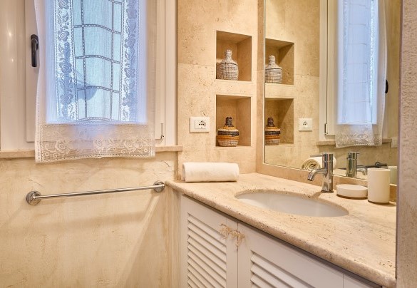 Bagno con doccia n.4 in dependance - Villa Ananda