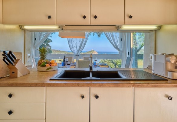 Dettaglio della cucina - Villa Ananda