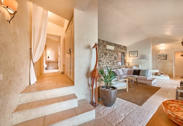 Corridoio con zona notte - Villa Ananda
