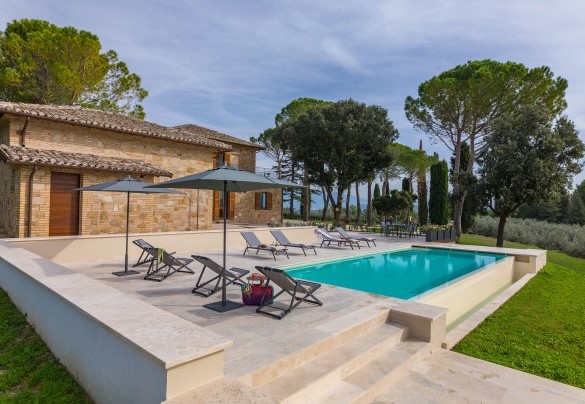 La bella piscina ad uso esclusivo -  Villa Anna Elisa