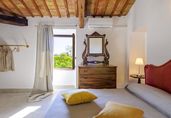 Double bedroom n.4 on the first floor - Villa Ardente
