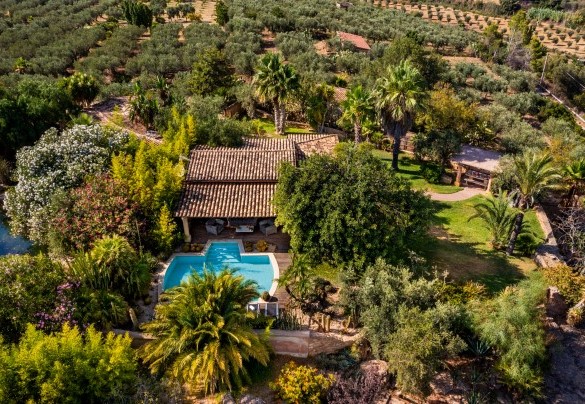 Immersa in un'azienda agricola biologica di 20 ettari – Villa Ashram