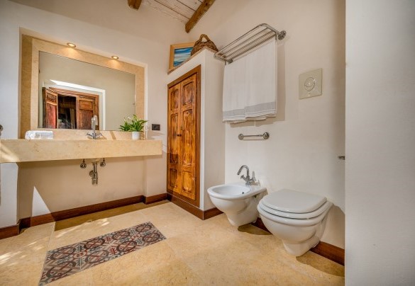 Bagno en suite con doccia n.1 – Villa Ashram