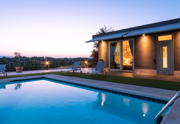 The annex in the evening lights - Villa Atmosfere