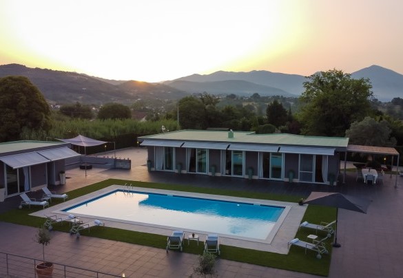 Bird's-eye view of the property - Villa Atmosfere