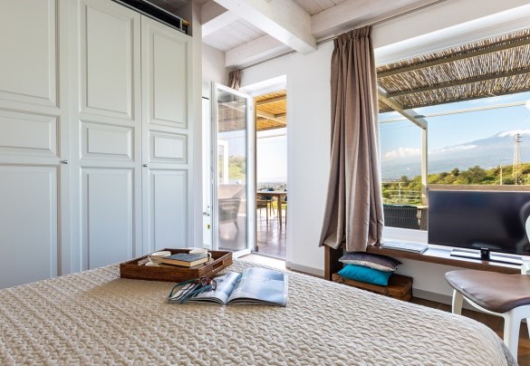 La camera da letto matrimoniale con bagno en-suite - Villa Aura