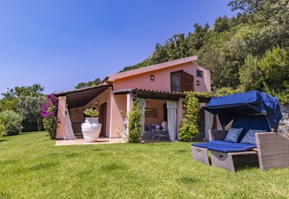 Villa for rent with exclusive swimming pool in Maratea, the pearl of the Tyrrhenian coast - Villa Bambù