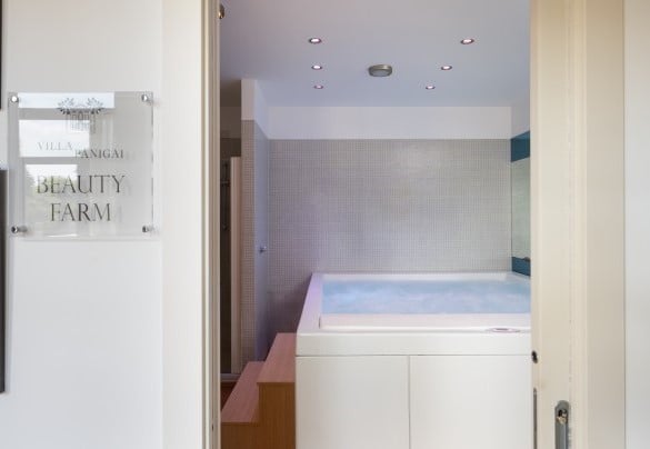 La vasca idromassaggio della SPA – Villa Barchessa Panigai