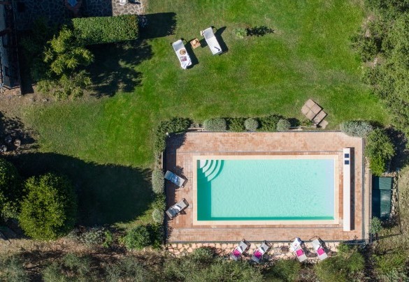 La proprietà si estende su un terreno di circa tremila metri quadri terrazzati – Villa Bel Panorama
