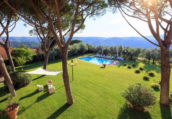 It is the ideal place for an experience between culture, art and nature - Villa Beltrami