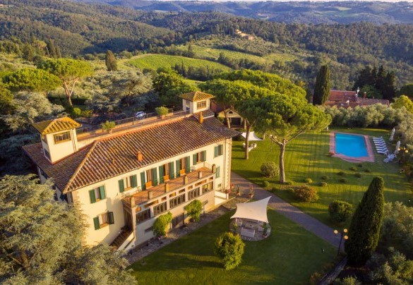 The villa and its park seen from above - Villa Beltrami