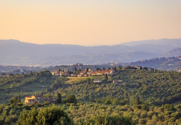 The villa offers breathtaking views - Villa Beltrami