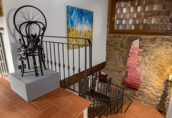 Le scale che conducono al primo piano – Villa Binetti