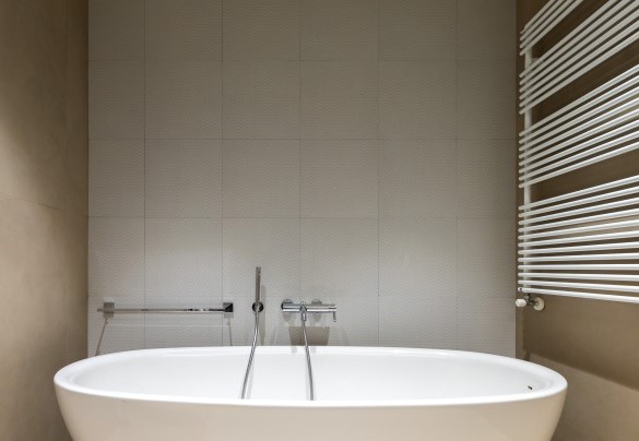 The bath next to the fourth bedroom - Villa Boemia