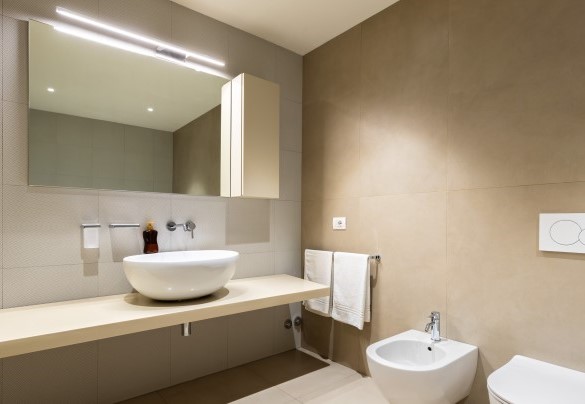 The bathroom next to the fourth bedroom on the first floor - Villa Boemia