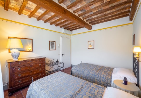 Camera doppia n.17 in unità 3 (primo piano) - Villa Borgo San Pietro 