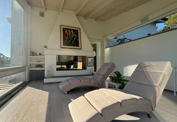 relax room in open space with direct exit to the garden - Villa Bubi
