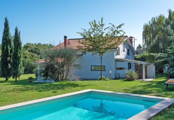 Villa for rent with exclusive pool in Campagnano di Roma - Villa Bubi