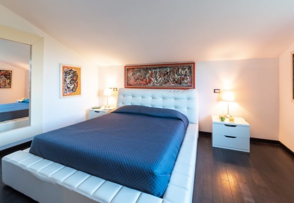 Double bedroom n.5 with en suite bathroom, on the first floor - Villa Bubi