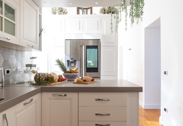 The bright and fully equipped kitchen – Villa Callari