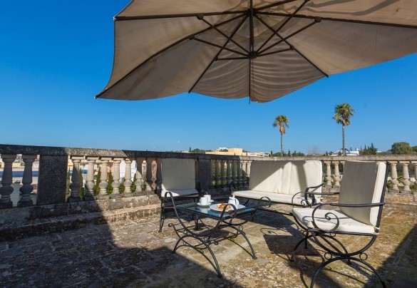 Terrace for the exclusive use of the brown suite on the first floor of the villa. Villa Capozza