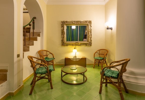 A sitting room on the basement – Villa Carina