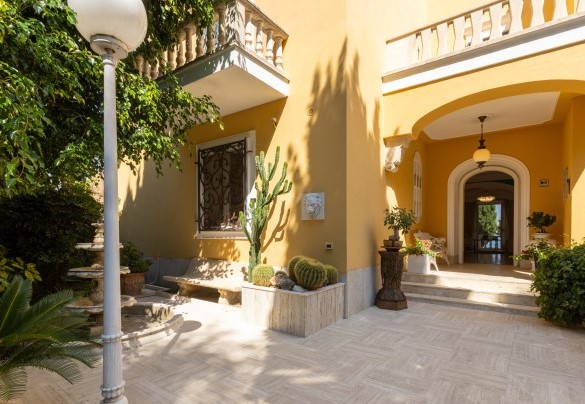 Main entrance surrounded with wonderful Mediterranean plants – Villa Carina