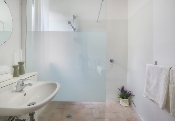 Bathroom with shower en-suite. Annex - Villa Carmeli