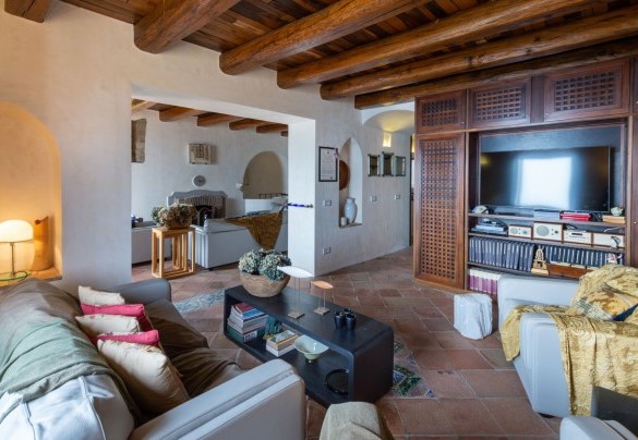 VILLA CASAROSSA NUMERO UNO 6 - Interni 5