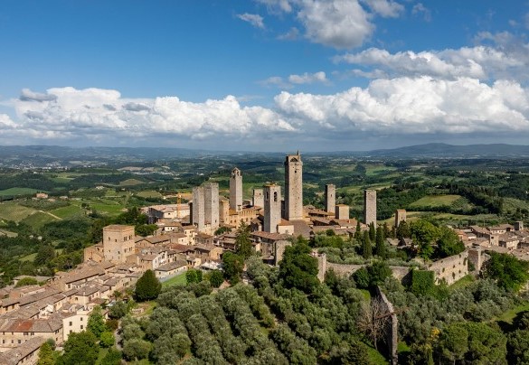 Nel cuore della Val d’ Elsa e ad appena 5 minuti dal centro storico di San Gimignano  - Villa Caterina