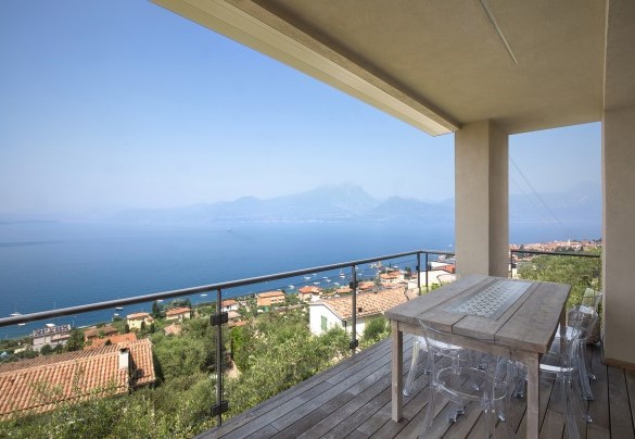 Lake view from the terrace - Villa Claudia