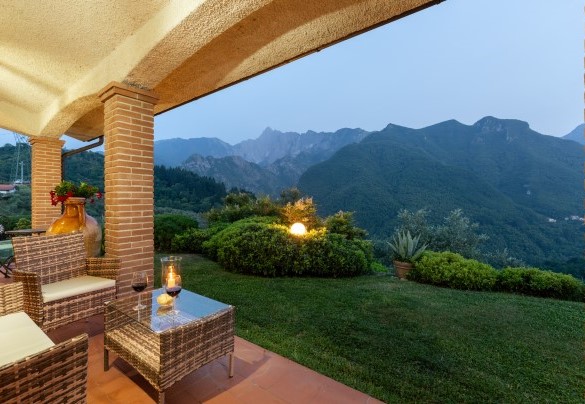 The view at sunset - Villa Costanza