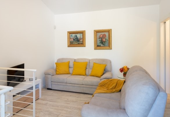  Living room equipped with Smart TV - Villa Cristina