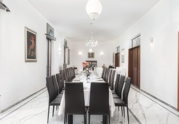 The dining room with living and tv – Villa Croci 