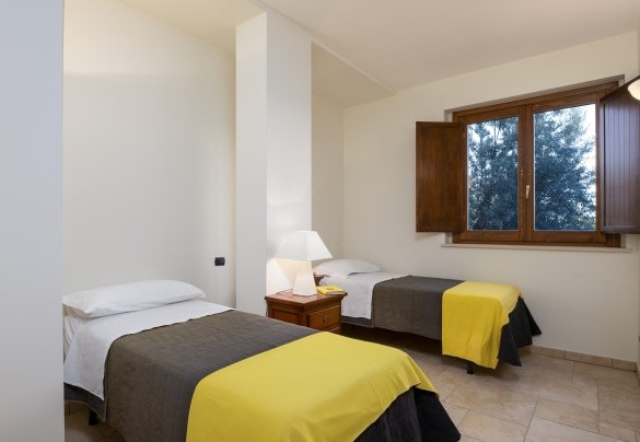 La camera doppia n.8, al primo piano nell'annesso - Villa Cusano