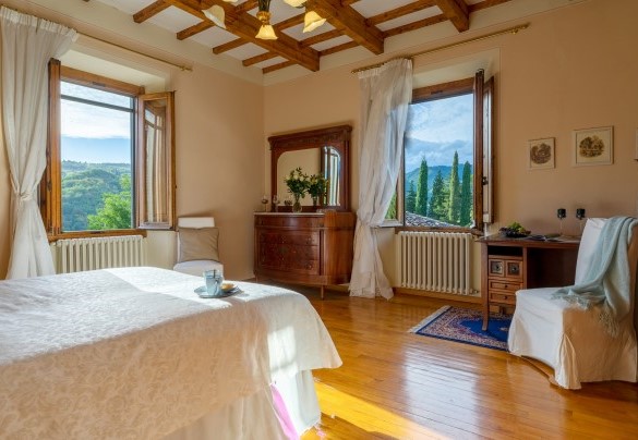 La camera matrimoniale n. 5 al primo piano  - Villa De Cerchi