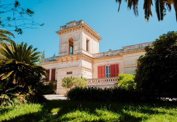 Il viale che porta in villa - Villa dei Glicini