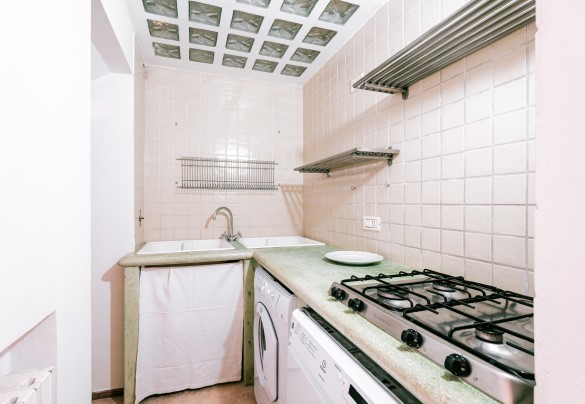 La cucina dell'appartamento 1 - Villa dei Glicini