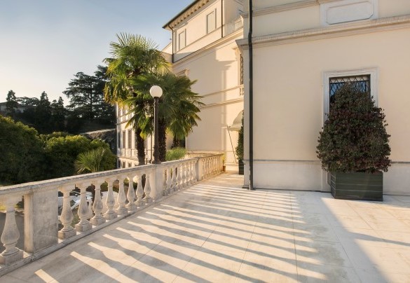 La terrazza si sviluppa su un fianco dell'immobile	 - Villa del Cavaliere Berico