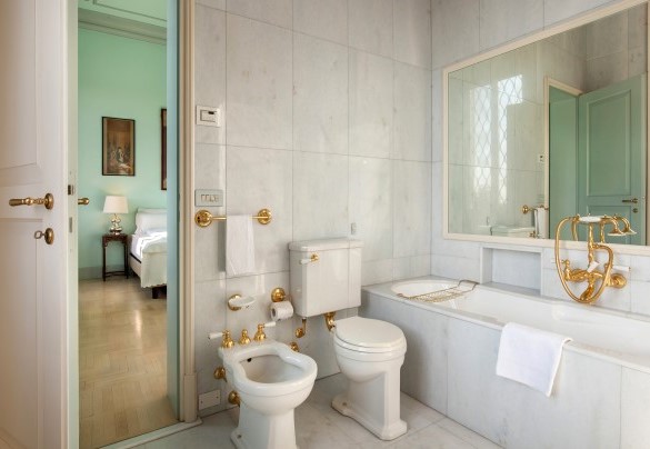 Bagno en suite con vasca e doccia n.3 - Villa del Cavaliere Berico