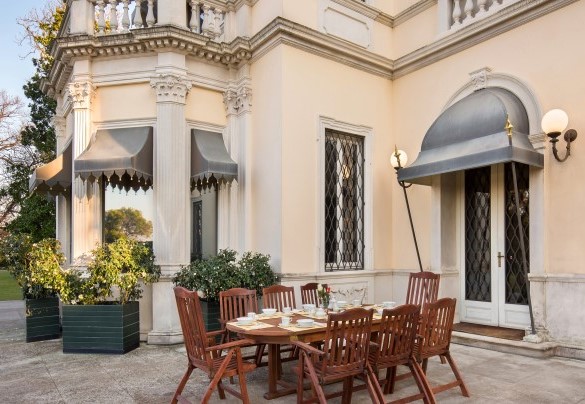 Angolo colazione in giardino - Villa del Cavaliere Berico